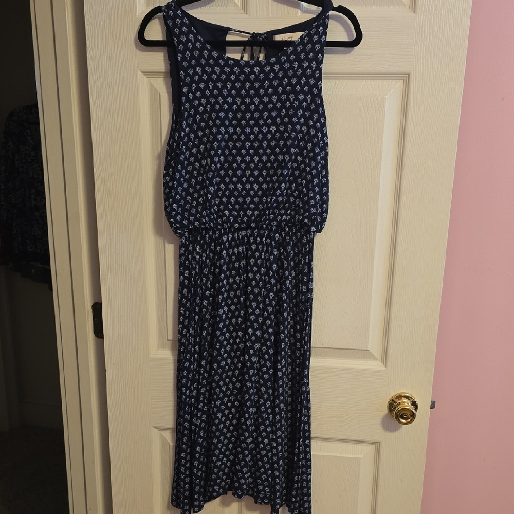 LOFT Navy and White Patterned Midi Dress